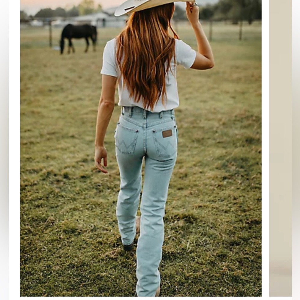 Cowboy Cut Wrangler Jeans